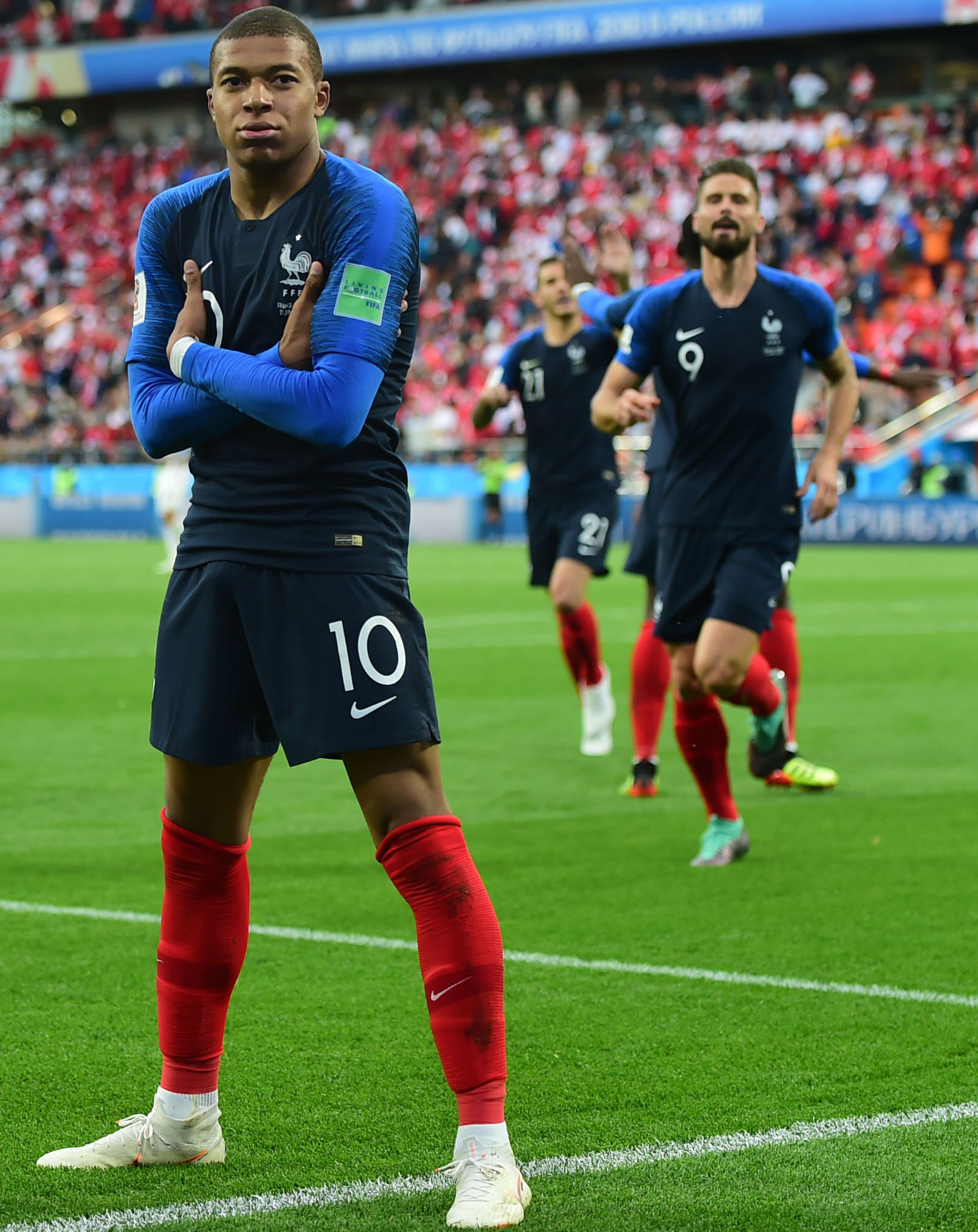 型年轻人 型年轻人