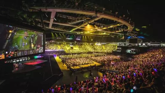 他能以高位 他能以高位